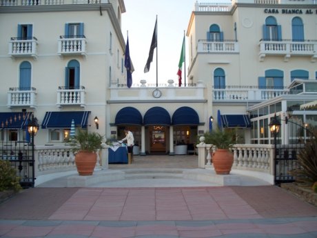 Hotel Casa Bianca al Mare