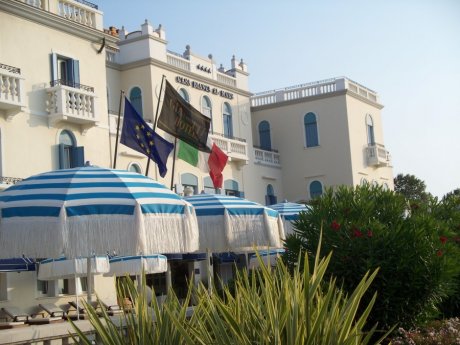Hotel Casa Bianca al Mare
