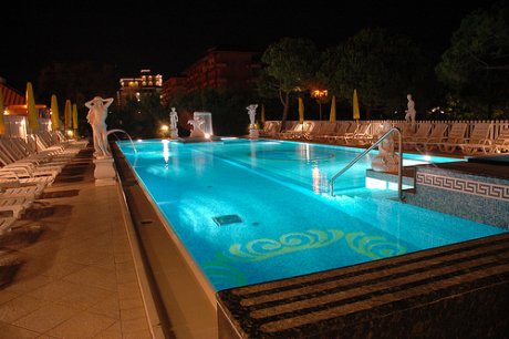 Hotel Carlton